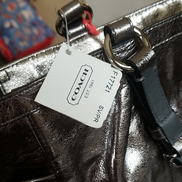 Coach Gunmetal Shimmering Metallic Tote! NWT 💖 2011 - Picture 8 of 16